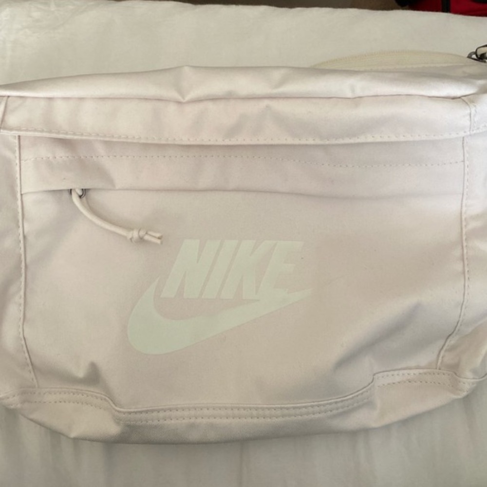Large Nike fanny pack / sling bag